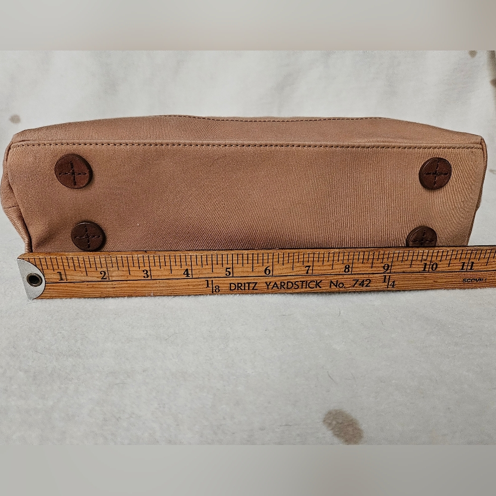 Fossil Tan Shoulder Bag with Brown Handles - Picture 15 of 16